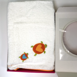 PE10527 Toalla para bebe Agatha Ruiz de la Prada