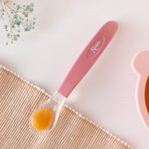 PE10394 CUCHARA EN SILICONA PARA BEBÉ EN ROSA STEP 2